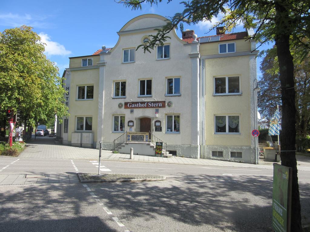 Hotel Stern Gersthofen Exteriör bild